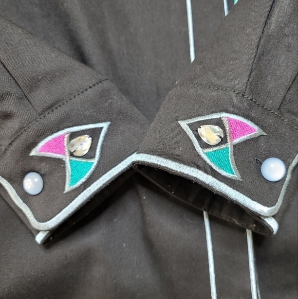 Bob Mackie Wearable Art Black Button-down Embroidered Shirt Size M - Picture 7 of 16